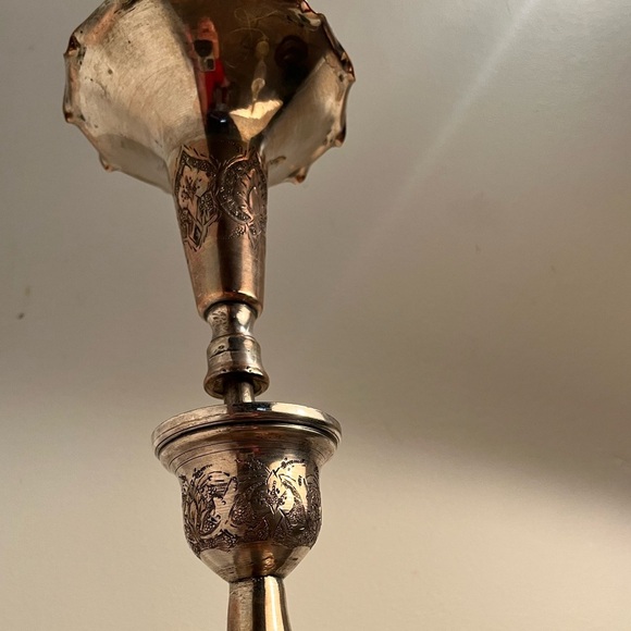 Elegant Silver Candle Holder - Picture 6 of 7